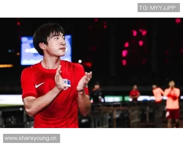 杨瑞琪在比赛最后时刻进球挽回颜面梅州仍以1-4落后于玉昆