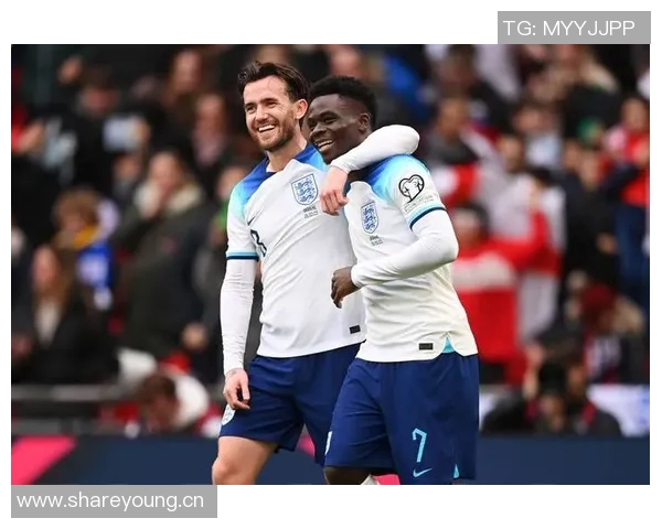 希勒评选英超最佳阵容哈兰德与B费领衔马奎尔和凯尔沃克也在其中 希勒评选英超最佳阵容哈兰德与B费领衔马奎尔和凯尔沃克也在其中