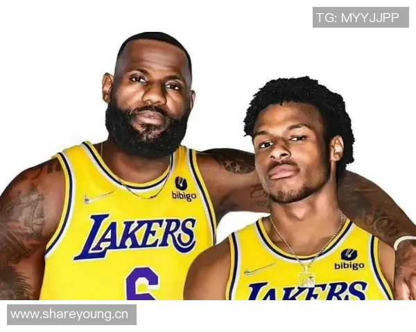 詹姆斯分享人生智慧：面对批评勇往直前才能成就卓越与自我价值