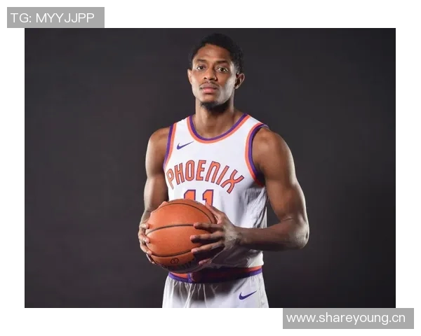 NBA官方推特为太阳队后卫布克送上真挚祝福庆祝其29岁生日快乐