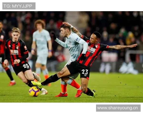 切尔西发布对阵伯恩茅斯海报里斯詹姆斯独自亮相展现风采 切尔西发布对阵伯恩茅斯海报里斯詹姆斯独自亮相展现风采