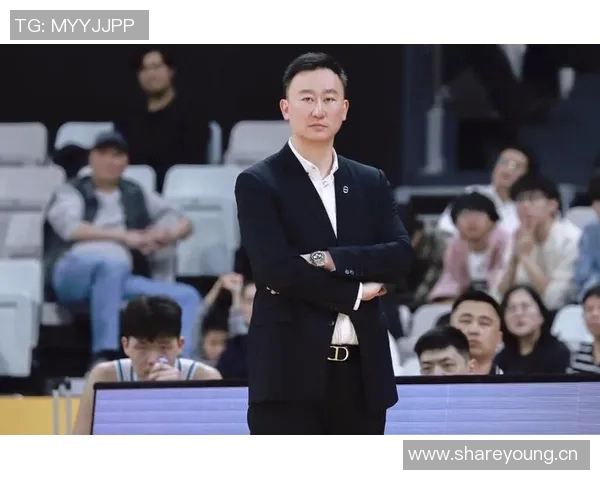 刘维伟谈比赛时间缩短与强度增加对队员体能的影响与挑战 刘维伟谈比赛时间缩短与强度增加对队员体能的影响与挑战