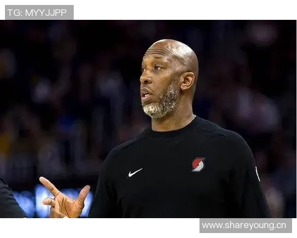 比卢普斯被捕引发球队临时会议气氛紧张尴尬难以言表