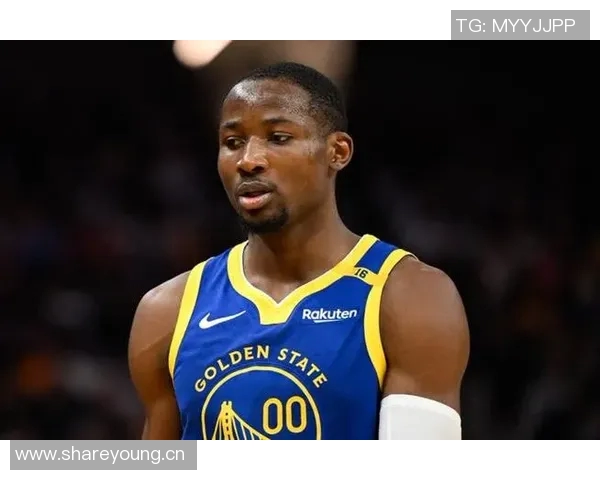 库明加全力以赴争做勇士队的关键球员助力球队冲击总冠军荣耀 库明加全力以赴争做勇士队的关键球员助力球队冲击总冠军荣耀