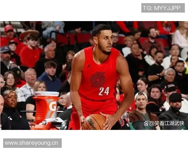 穆雷主动承担责任认为末节失误是球队失利的关键因素 穆雷主动承担责任认为末节失误是球队失利的关键因素